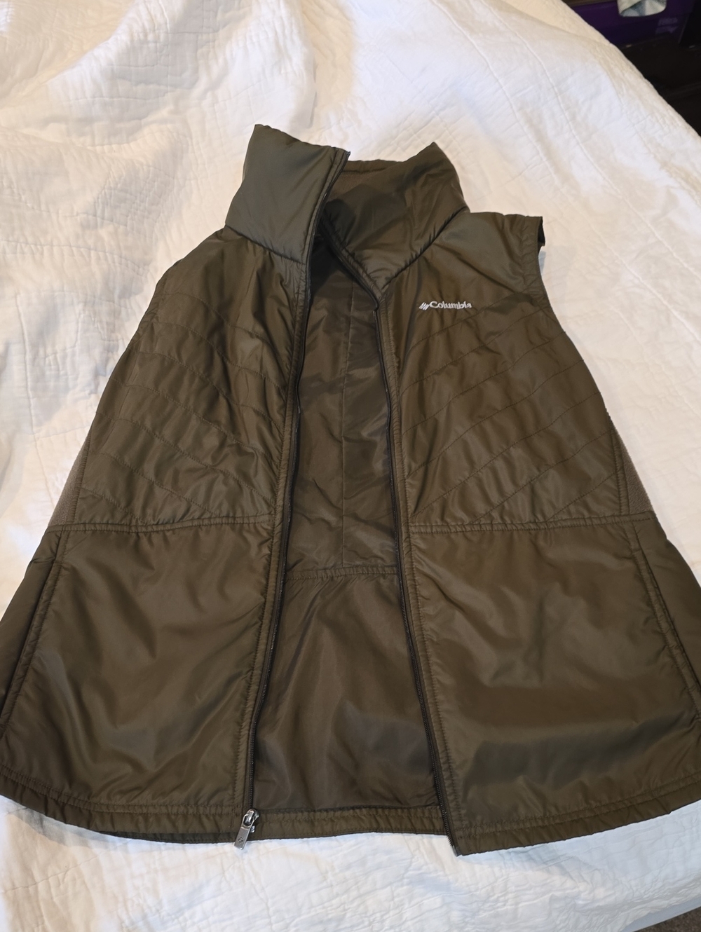 Columbia Olive Green Quilted Puffer Vest